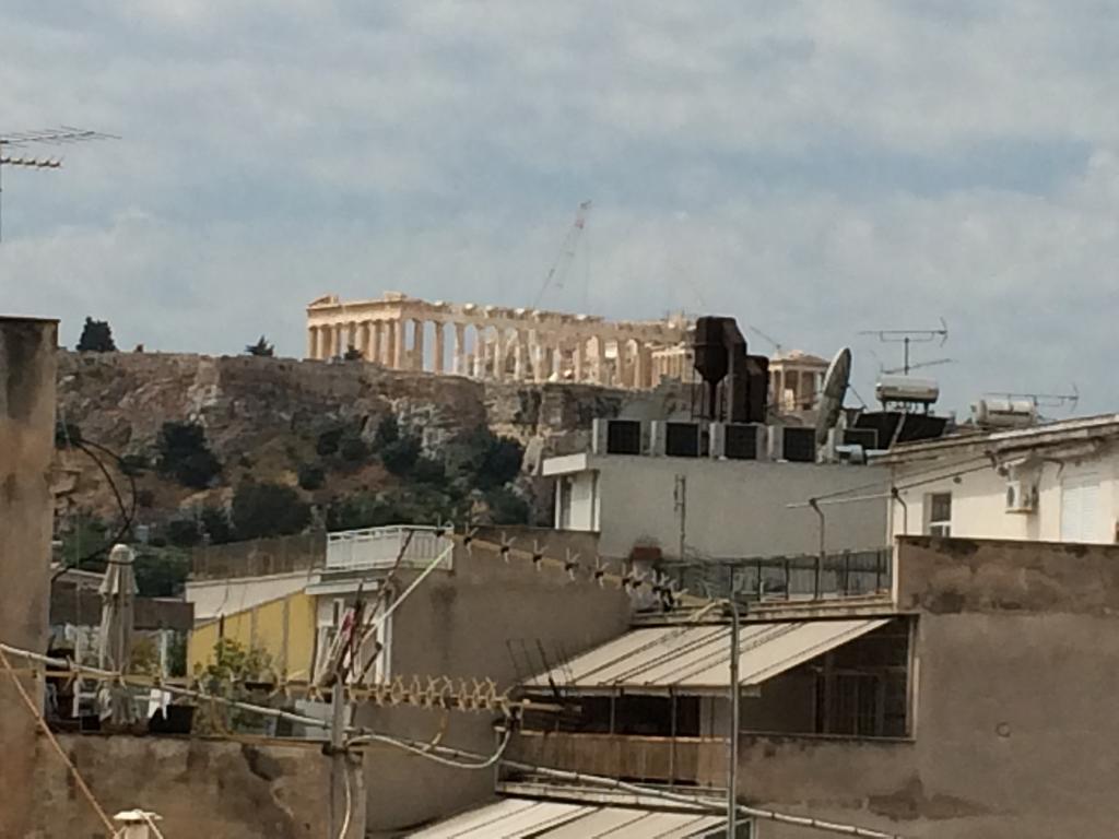 Stunning Acropolis View At City Center Atena Exterior foto
